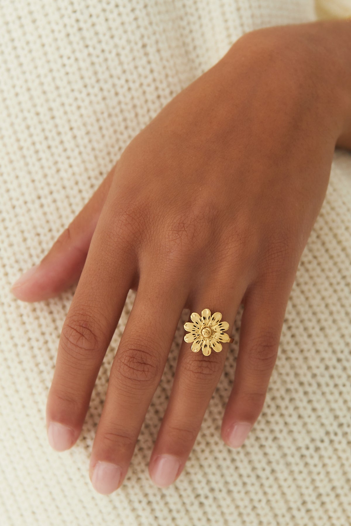 Blossom ring