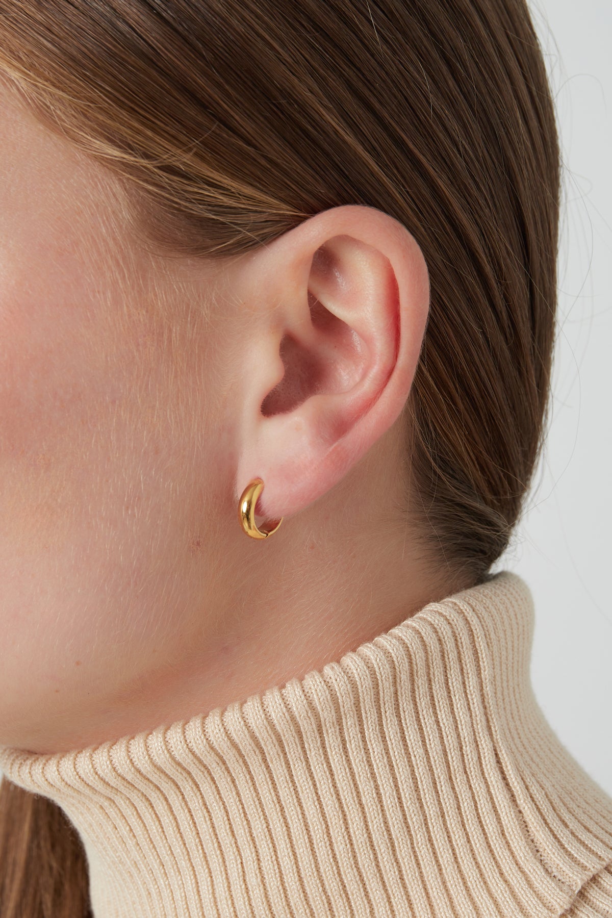 Fina linjer örhängen