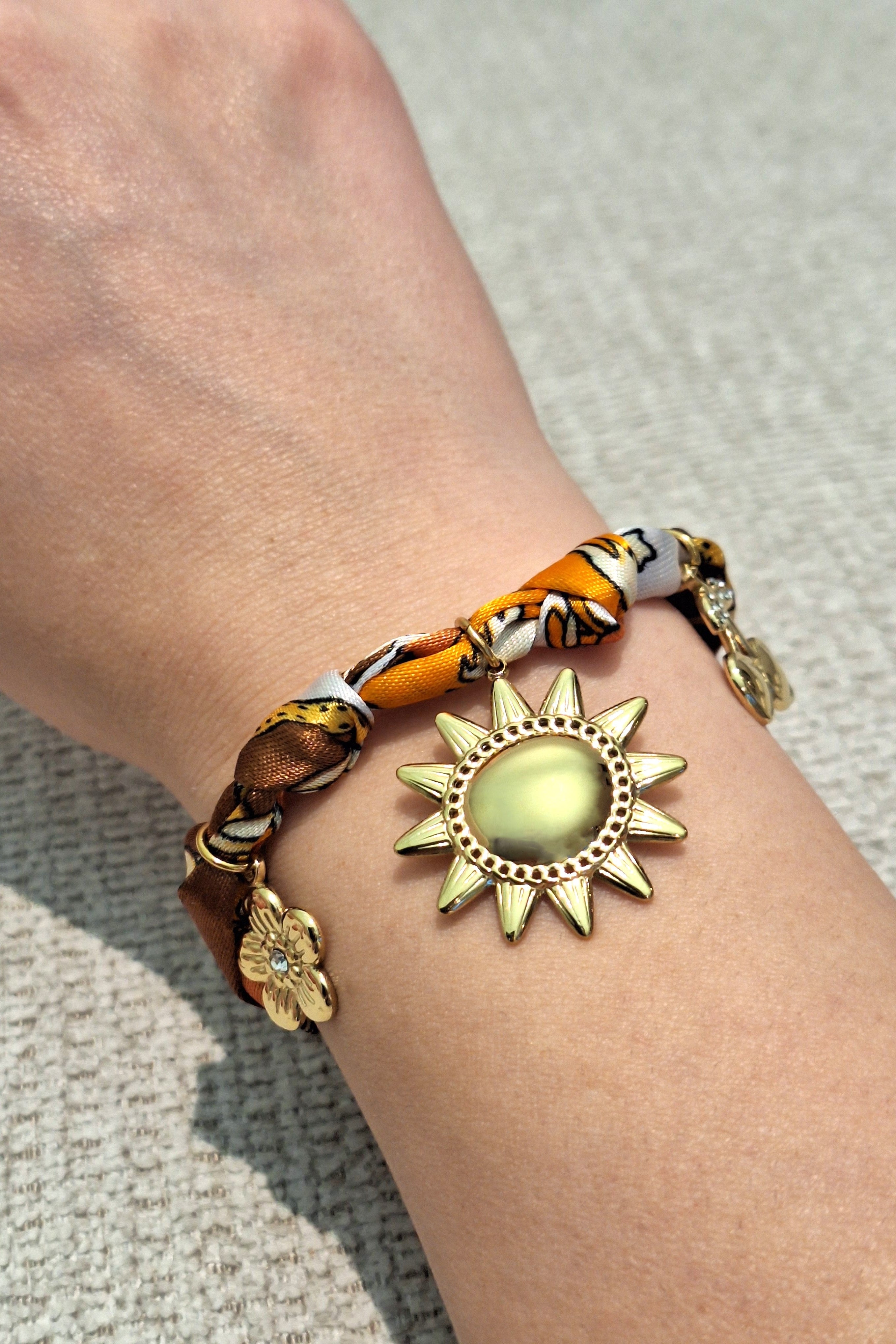 Berlock Armband Blomma